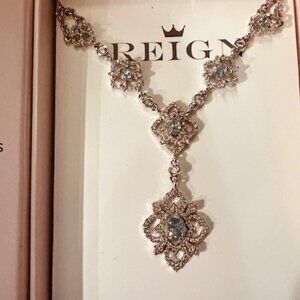 RBP7685 A ROYAL STATEMENT REIGN PRINCESS NECKLACE